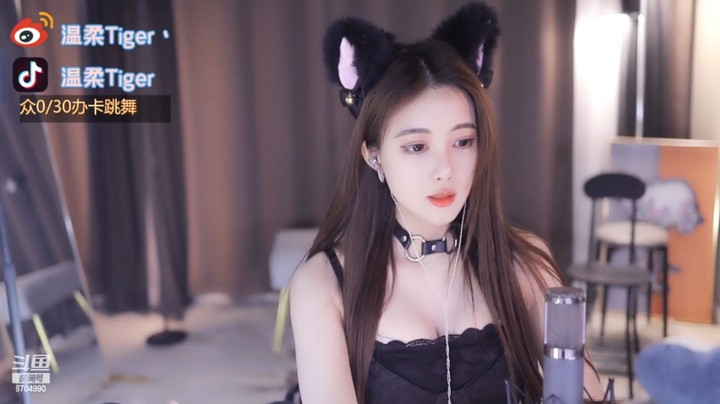 温柔美女小姐姐说话真有意思