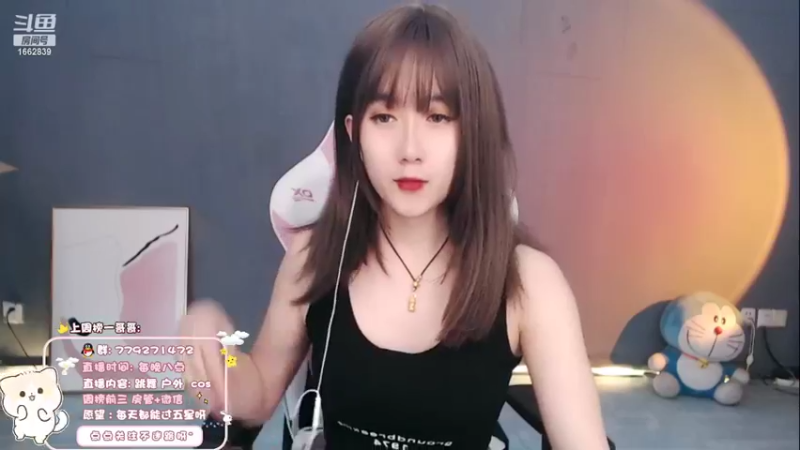 【2022-03-08 20点场】哈尼九：一个默默跳舞的小男孩