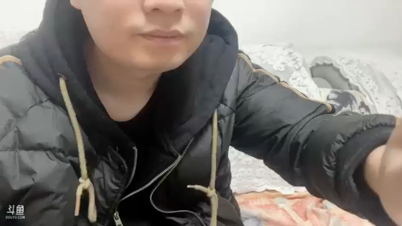 【2022-03-08 21点场】主播温州炮哥：今天聊聊天就行