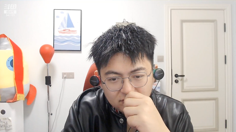 我在斗鱼看火力堂主直播户外