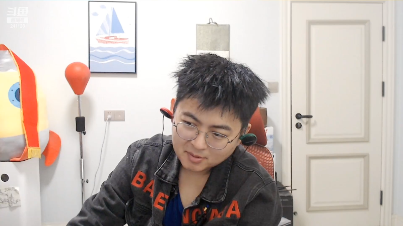 我在斗鱼看火力堂主直播户外