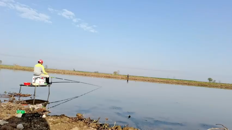 【2022-03-10 08点场】中华户外钓鱼：斧头湖野钓今天打浮钓