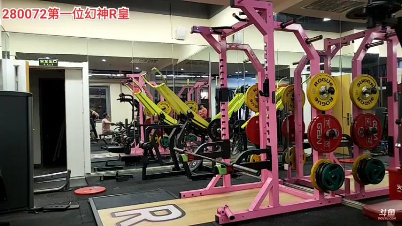 【2022-03-10 19点场】黑人毅：R皇定制版到货安装
