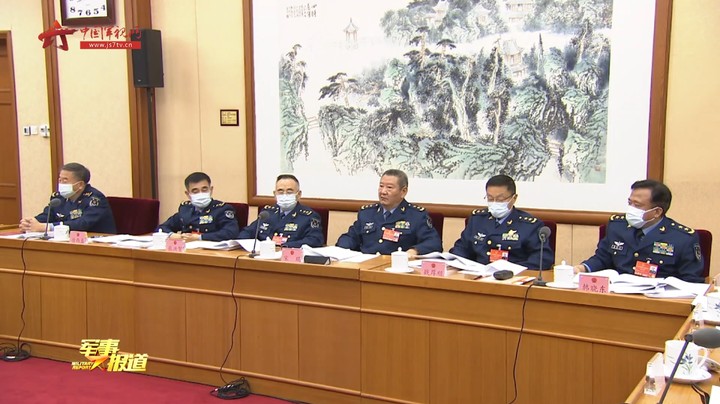 【聚焦两会】解放军和武警部队代表团在分组审议时表示筑牢强军之基 奋进强军之路