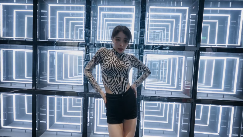 我在斗鱼看沫沫同学丶直播舞蹈