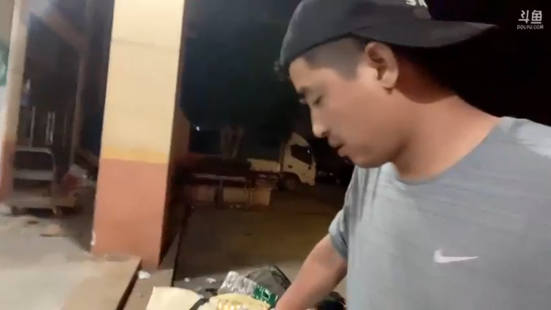 【2022-03-11 22点场】主播阿郎：环海南岛骑行day4