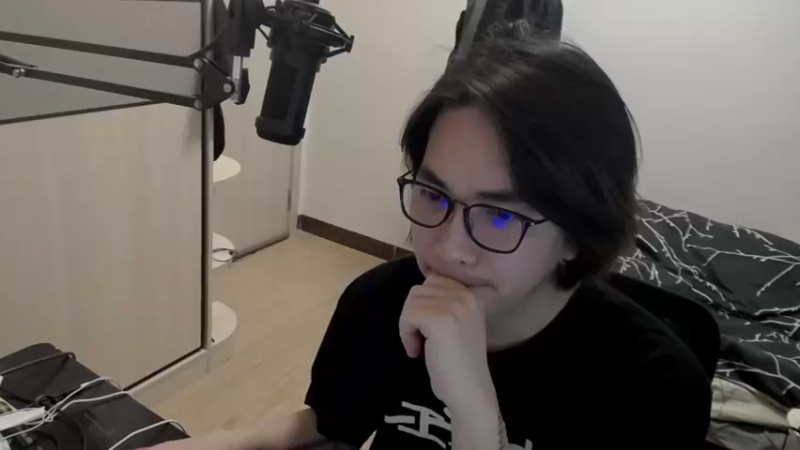 【2022-03-11 11点场】主任5748：⚡主任：看人失恋好开心~