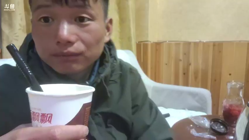 【2022-03-09 00点场】叶子户外：《纪实直播》成都到昌都，新路海day18