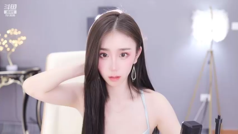 【2022-03-14 21点场】熊小怡呀：武汉新人舞蹈小姐姐 开播第一天