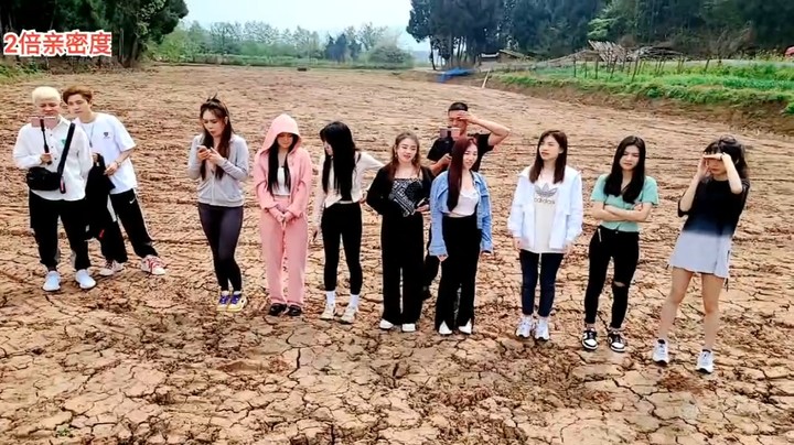 浩哥的才艺表演很精彩，女嘉宾很捧场