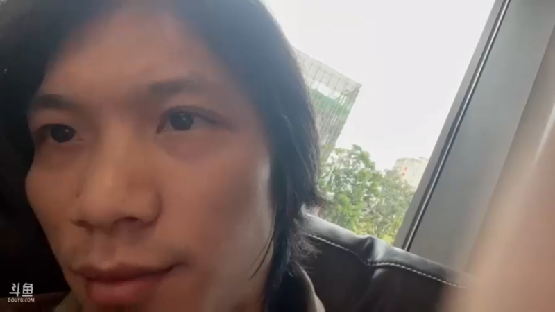 【2022-03-16 16点场】花村一箭：态变： 一个靓仔~