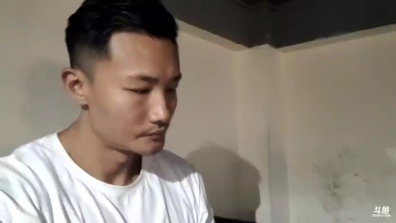 【2022-03-16 18点场】黑人毅：健身房继续营业哦