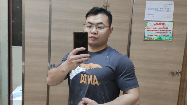 夏天的手臂打造。
