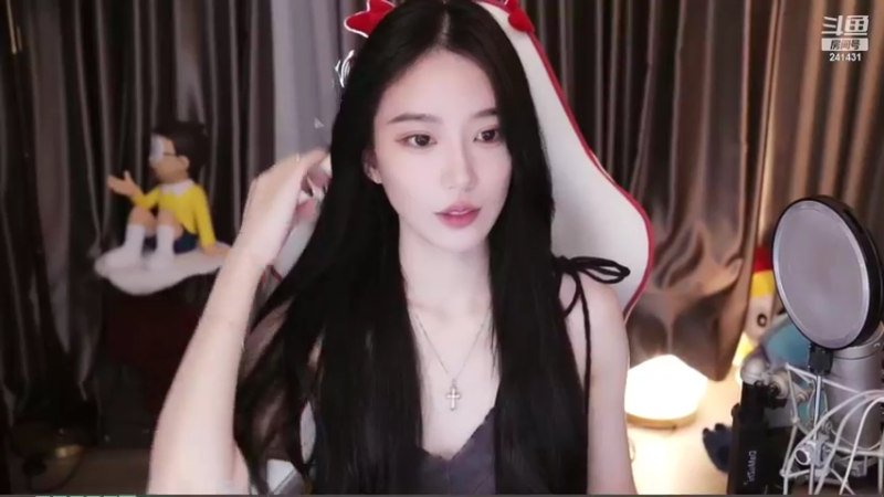 【2022-03-16 21点场】小苏菲：红烧霸王龙