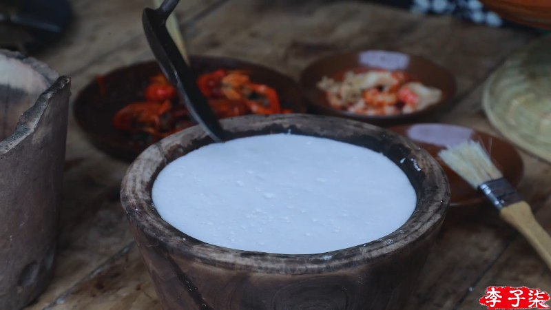 我在斗鱼看李子柒liziqi直播美食