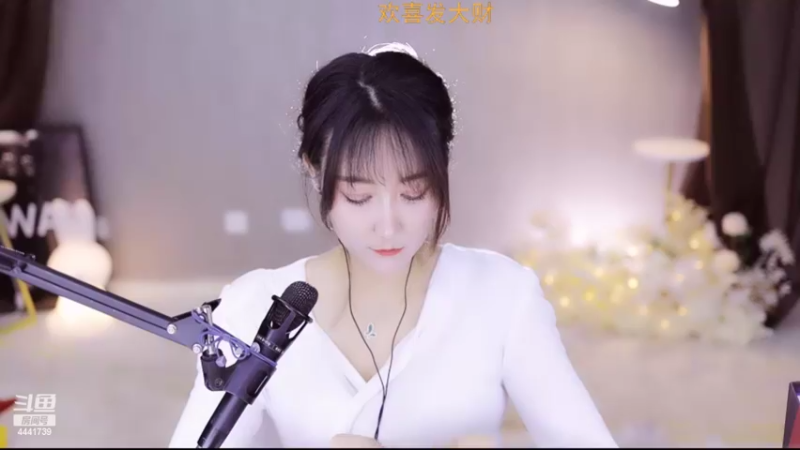 【2022-03-19 02点场】Jue美娘：上号 超高胜率带粉