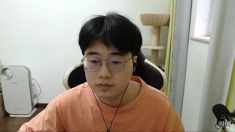 【2022-03-20 17点场】酒客gbb：把把吃鸡身法如画枪法如挂