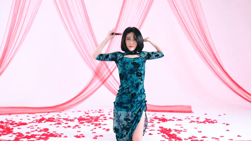 我在斗鱼看沫沫同学丶直播舞蹈