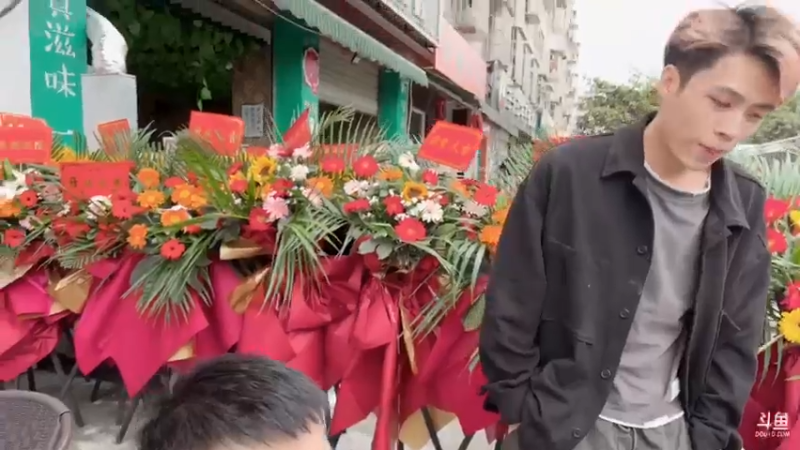 【2022-03-22 16点场】南波儿大魔王丶：妈妈饭店开业！！