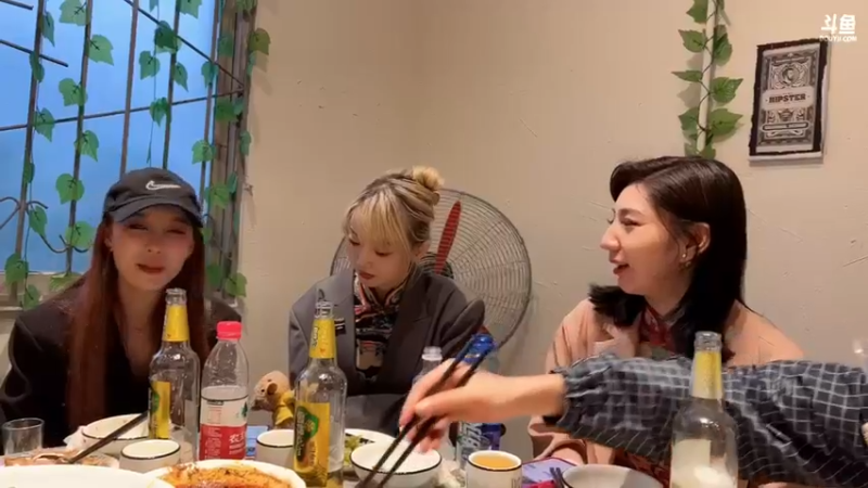 【2022-03-22 18点场】南波儿大魔王丶：妈妈饭店开业！！