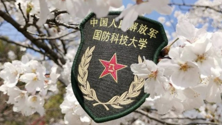 封面不错——镇压黑屏