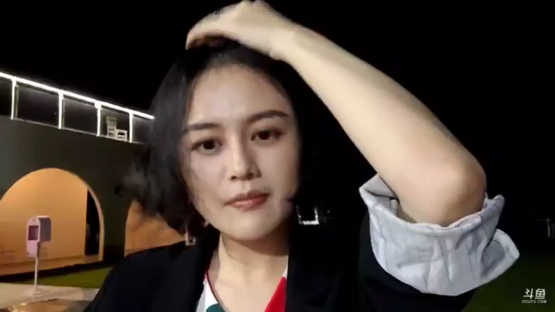 【2022-03-25 20点场】douyu小漠：【猎爱游戏2】DAY8 不回头地走下去