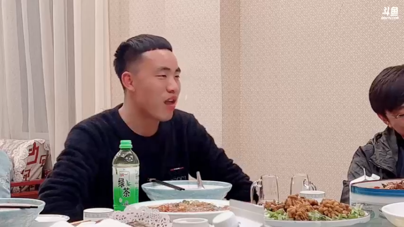 【2022-03-24 22点场】大嘴love：我们结婚了！ 6561377