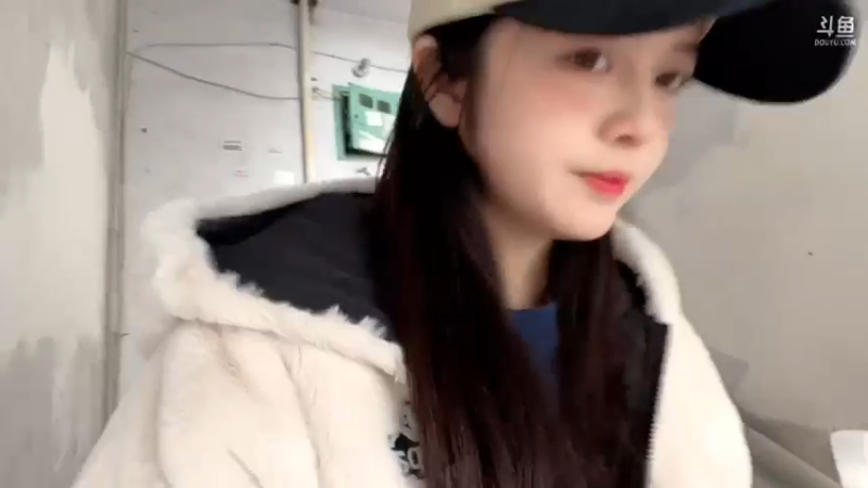 【2022-03-26 14点场】douyu小漠：由乃：黄金双倍卡