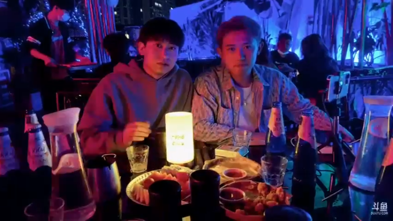 【2022-03-27 00点场】douyu小漠：和兄弟一起转转