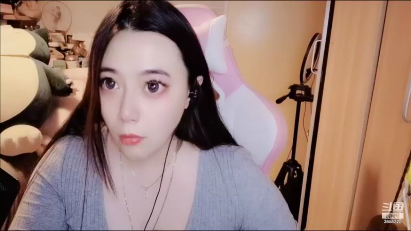 【2022-03-28 01点场】云樱花颜金步摇S：那好阿，我就哭一下吧