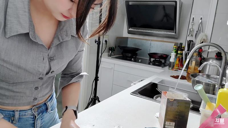 【户外】刘灶灶的精彩时刻 20220330 22点场