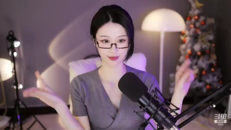 【2022-04-01 02点场】青台miss：希望大家天天开心~1011