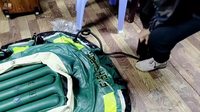 【2022-04-01 23点场】逐梦兄弟：早上十点开播