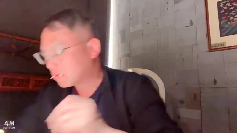 【2022-04-01 20点场】睡懵的渣皇：幸福满满的直播间