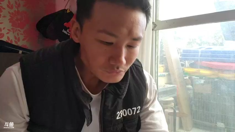 【2022-04-02 16点场】黑人毅：居家直播day8