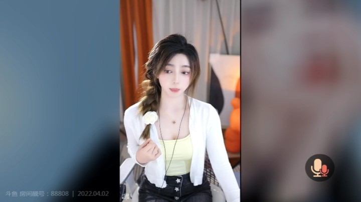 小悦同学美女小姐姐真好看啊