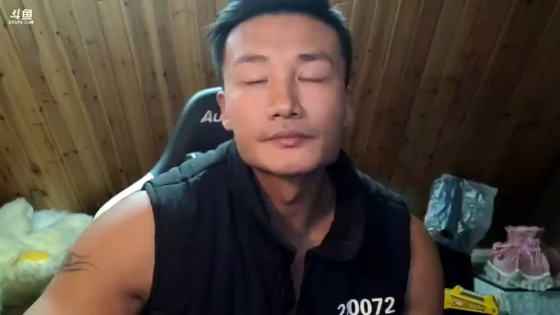 【2022-04-02 20点场】黑人毅：居家直播day8