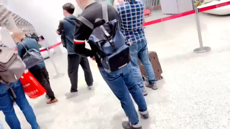 【2022-04-02 21点场】睡懵的渣皇：幸福满满的直播间