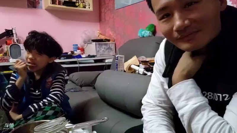 【2022-04-02 18点场】黑人毅：居家直播day8