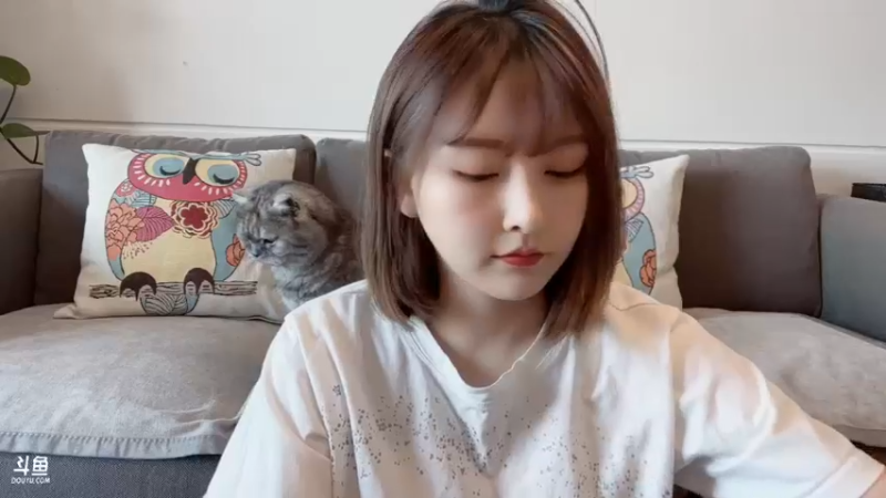 【2022-04-02 14点场】叶知秋Vanessa：秋:晚上好鸭~