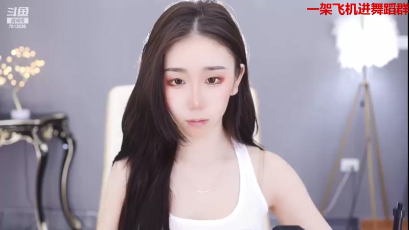 【2022-04-03 10点场】熊小怡呀：开播啦开播啦 7513035