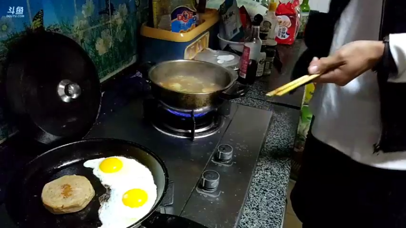 【2022-04-02 23点场】黑人毅：居家直播day8