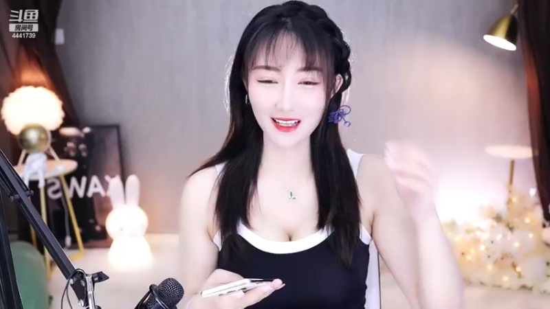 【2022-04-04 17点场】Jue美娘：永远相信光 4441739