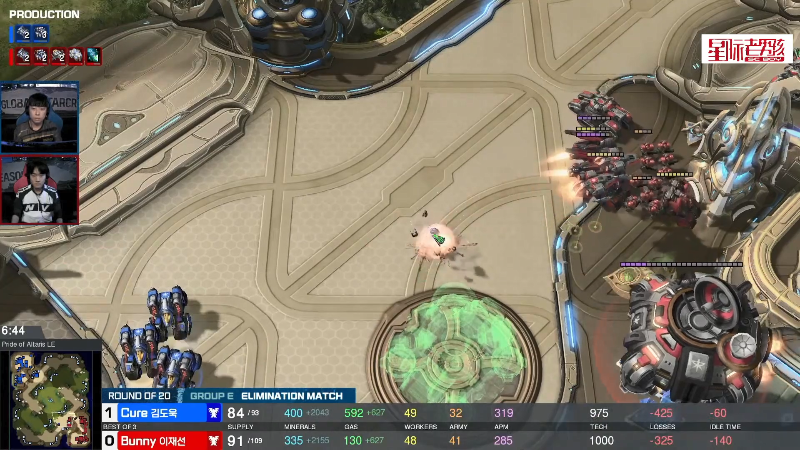 我在斗鱼看scboy直播星际争霸