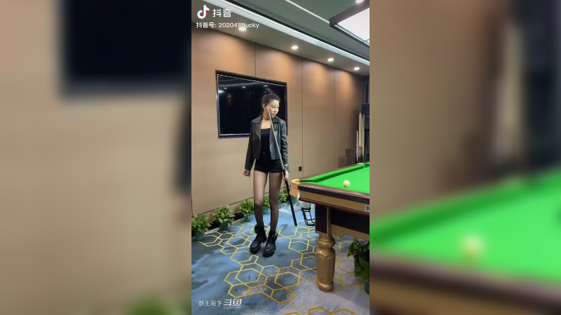 恭王小团队之老二 - （无剪辑！清台走位不行！咱拿准度找找吧！！#台球是一种生活）