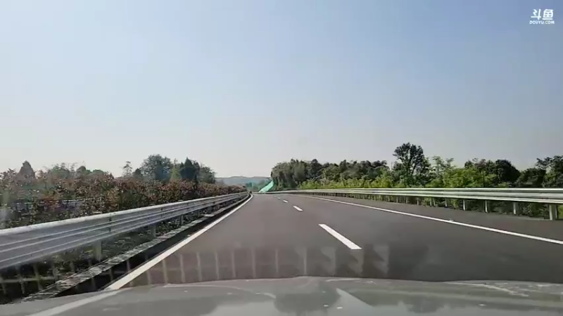 【2022-04-07 16点场】川味箩卜：接小姐姐回基地~