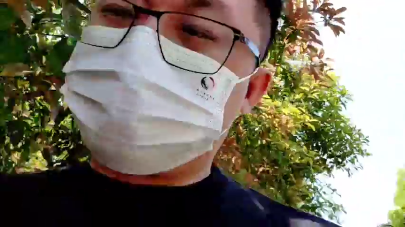 【2022-04-08 12点场】小鱼小鱼吃虾米：重生之下辈子我还做沙发王 进来iii吧