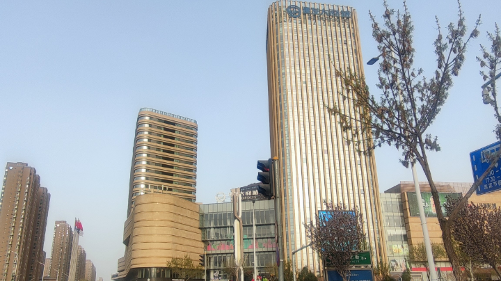 我成天琢磨的都是如何不用工作也能维持自由玩乐的生活