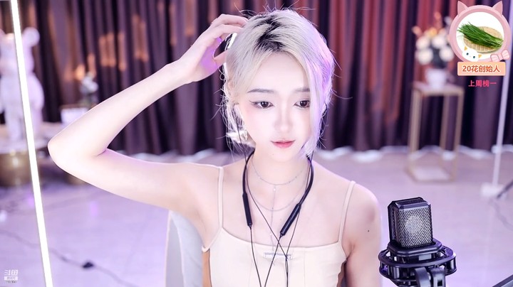 大D美女小姐姐真可爱，这美颜好看