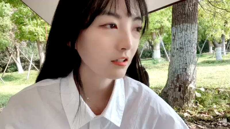 【2022-04-10 15点场】很嗯的雨薇：野营啦啦啦啦啦啦阿拉啦